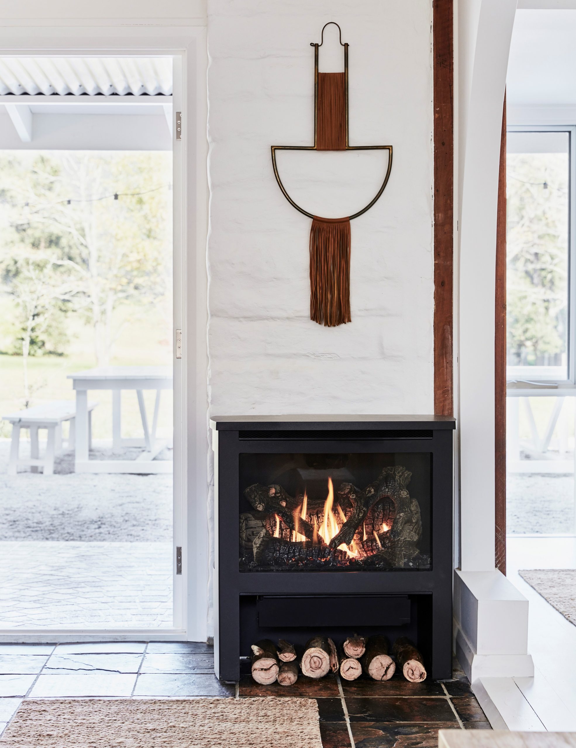 WOOD HEATER PERFORMANCE WITH THE EASE OF GAS!